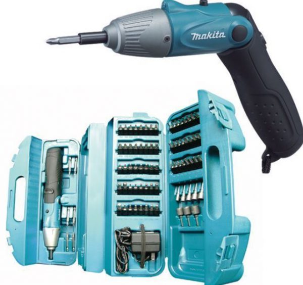 Máy bắt vít dùng pin 6723DW Makita